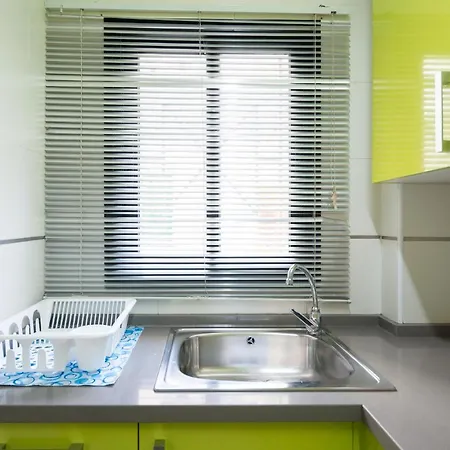 Mabb-quiet With Private Patio Walking Distance To Downtown Apartment Malaga